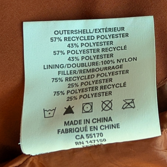 Frank & Oak The Skyline Water Repellent Packable Bomber Puffer in Spice - Picture 8 of 8